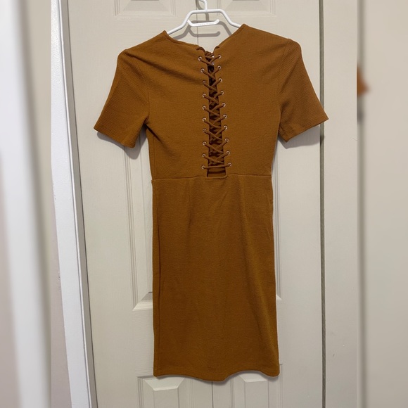 FOREVER 21 Rib Knit fitted dress - Picture 3 of 3